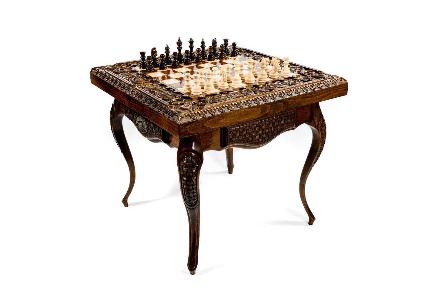 Chess-backgammon Table with copyrighted contour outline - Unumperfectus