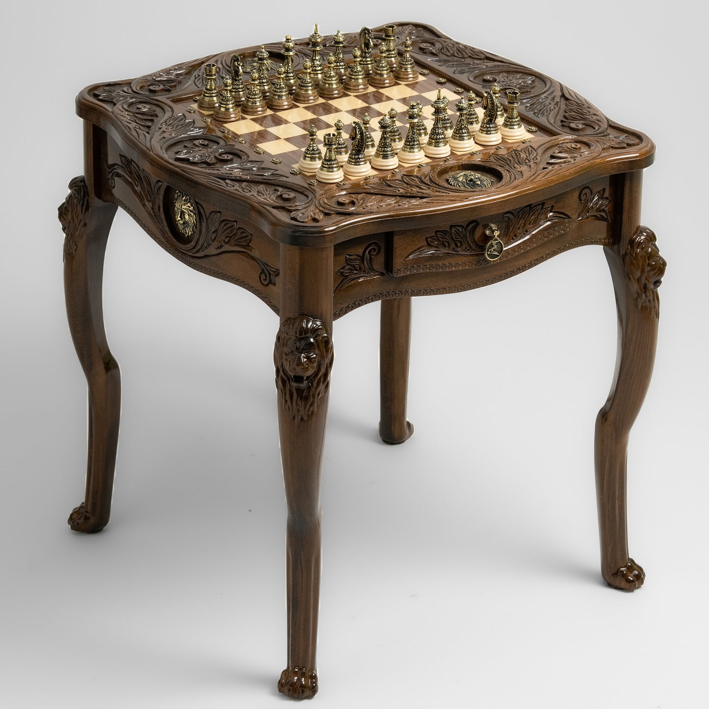 Luxurious Chess Table - Lion - Unumperfectus