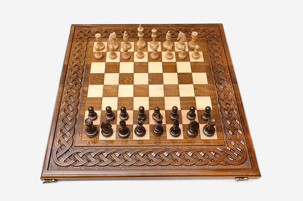 Rope Border Beech Chess Set
