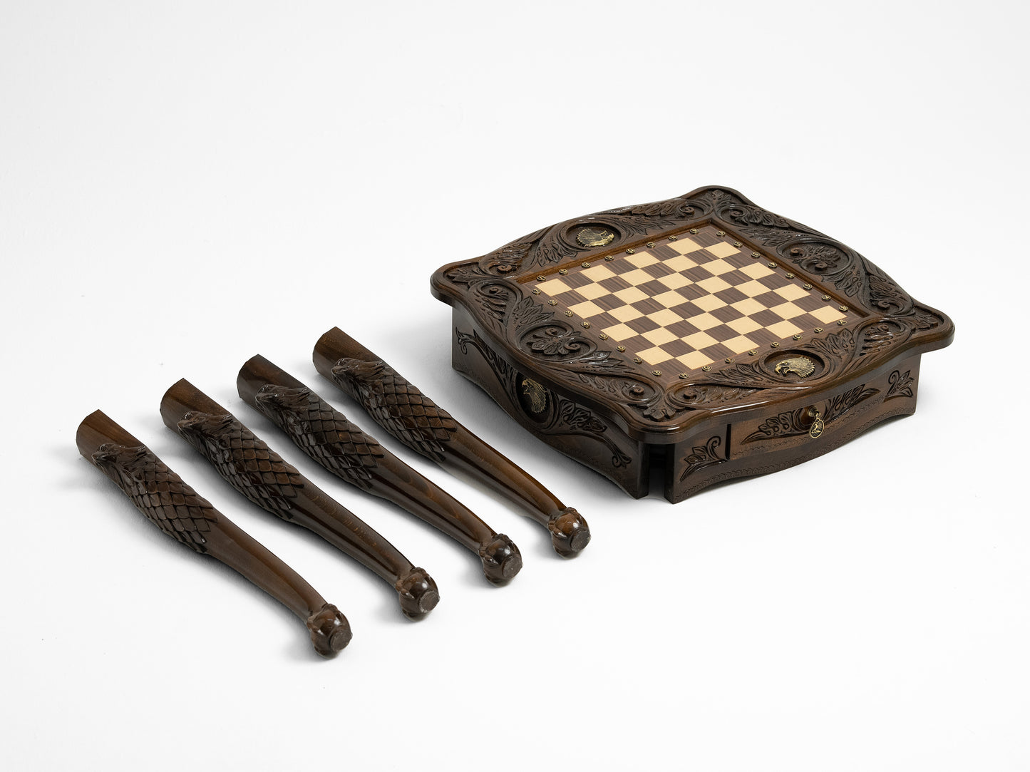 Luxury Chess Table – Majestic Eagle - Unumperfectus