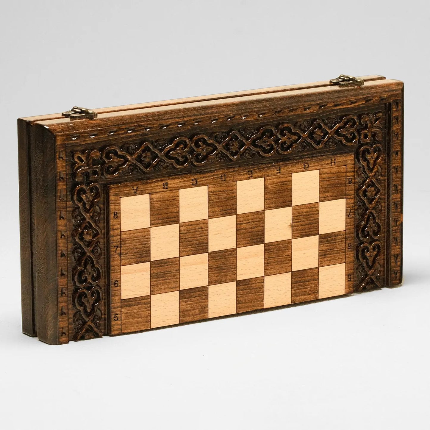 Exquisite Wooden Chess Set - Handmade Craftsmanship