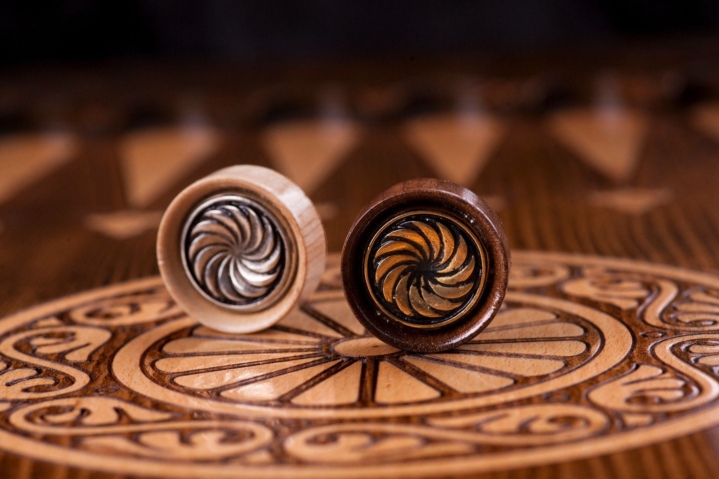 Backgammon Pieces - Armenian Eternity Sign with Bronze Details