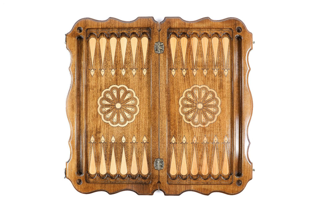 Backgammon Etchmiadzin with contour outline