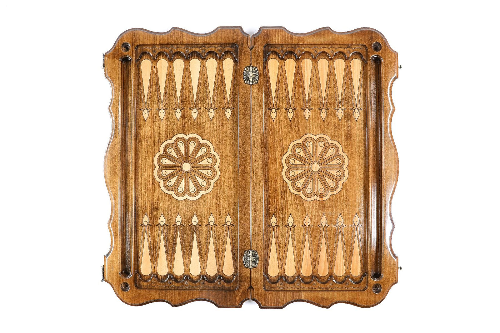 Backgammon Etchmiadzin with contour outline