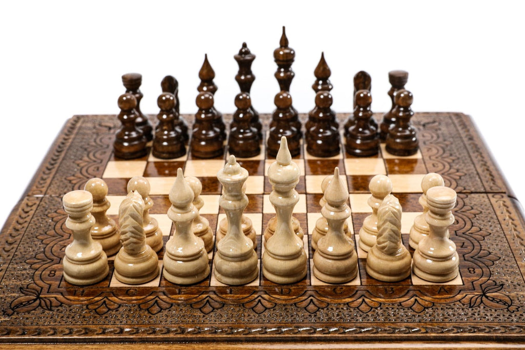 Classic Wooden Chess & Backgammon Board - Unumperfectus