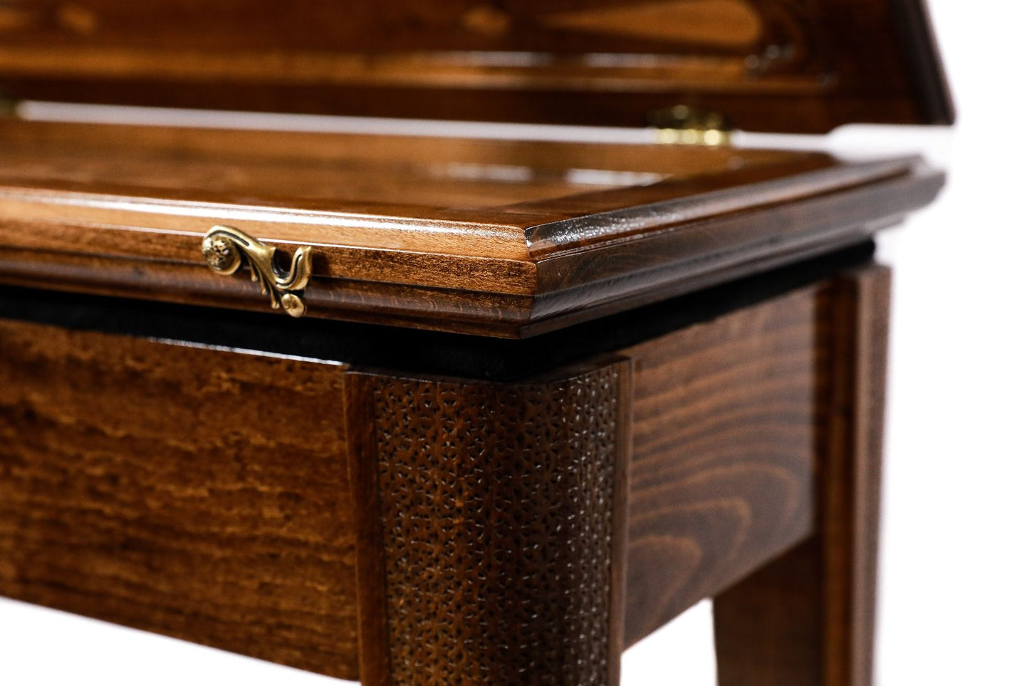 Backgammon Table with Eternity Sign