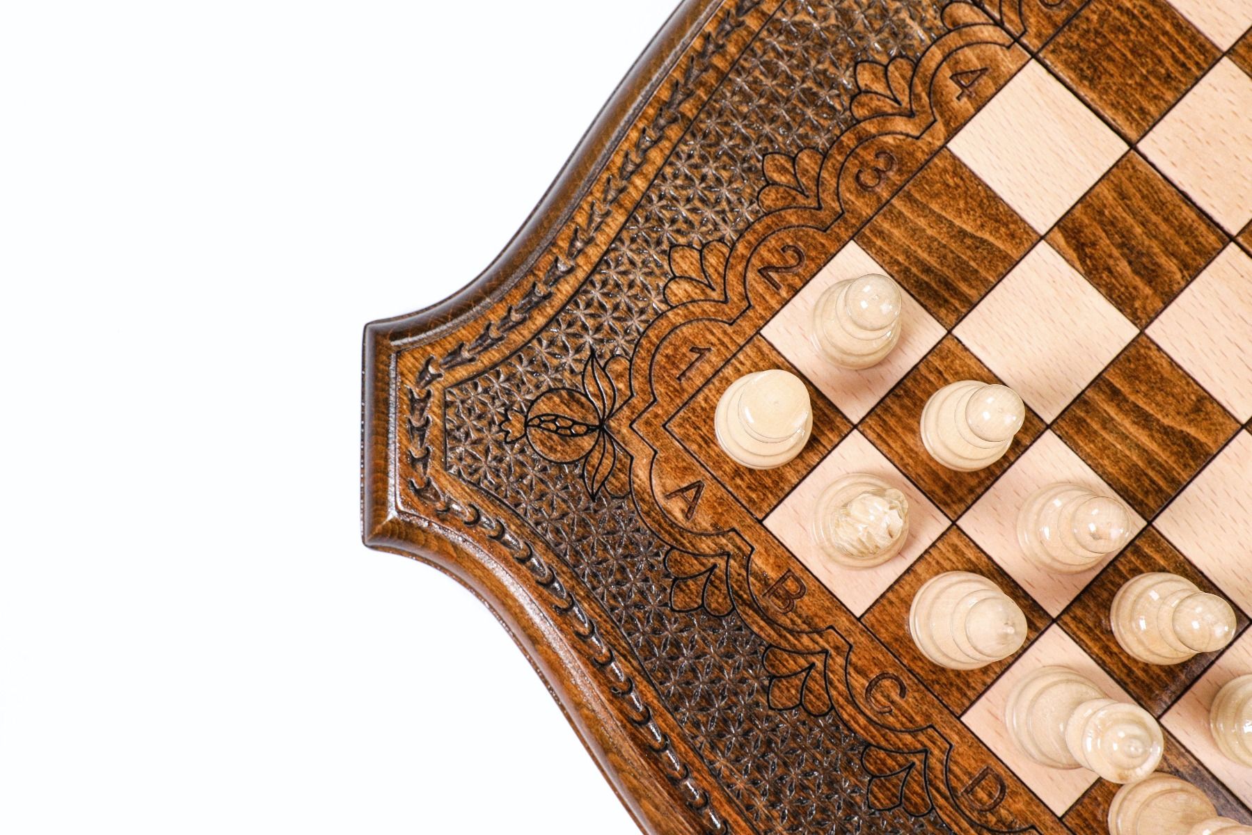 Wooden Chess Set with Contour Outline 40 cm / 15.6" - Unumperfectus