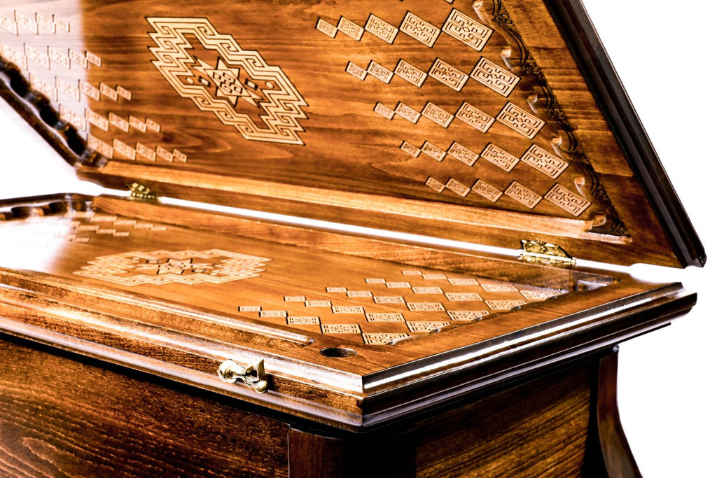 Backgammon Table - Lori Carpet - Unumperfectus