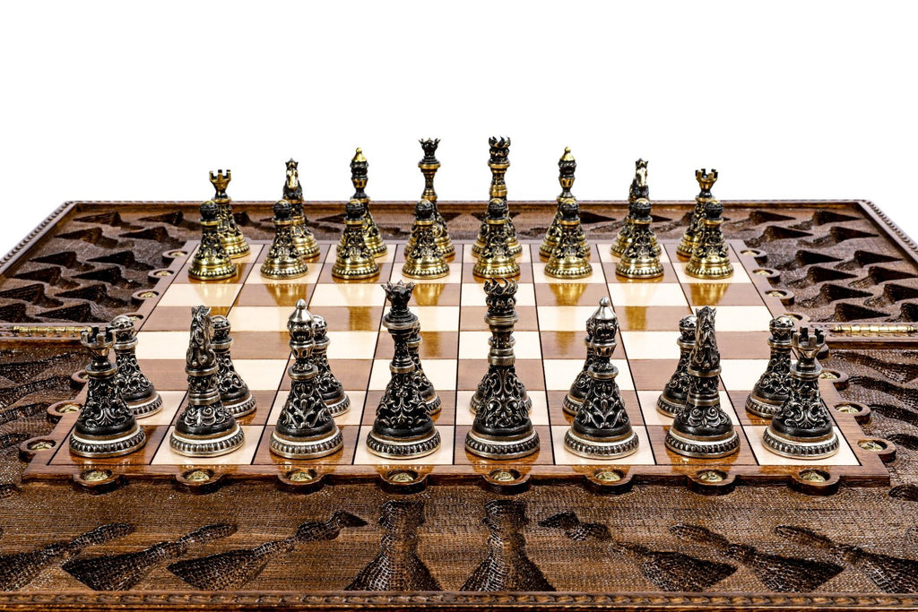 Wooden Carved Chess Set Ornamental Bas-Relief 60 cm | 24.7" - Unumperfectus