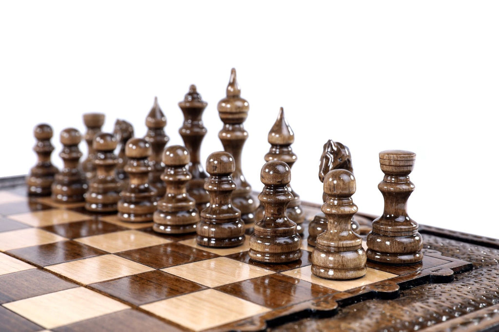 Wooden Carved Chess Set With Mount Ararat 40 cm / 15.6" - Unumperfectus