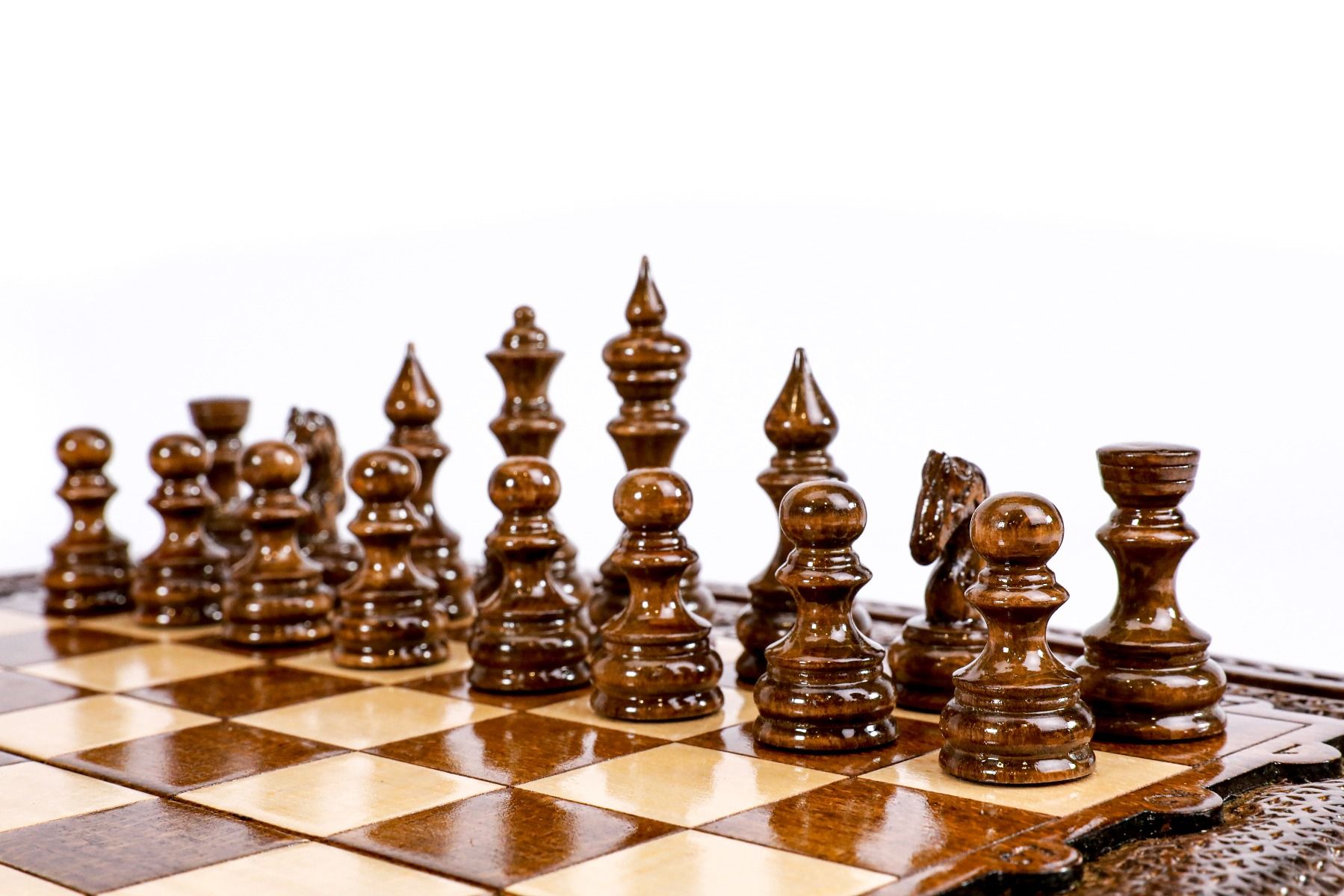 Wooden Carved Chess Set With Contour Outline 40 cm | 15.6" - Unumperfectus
