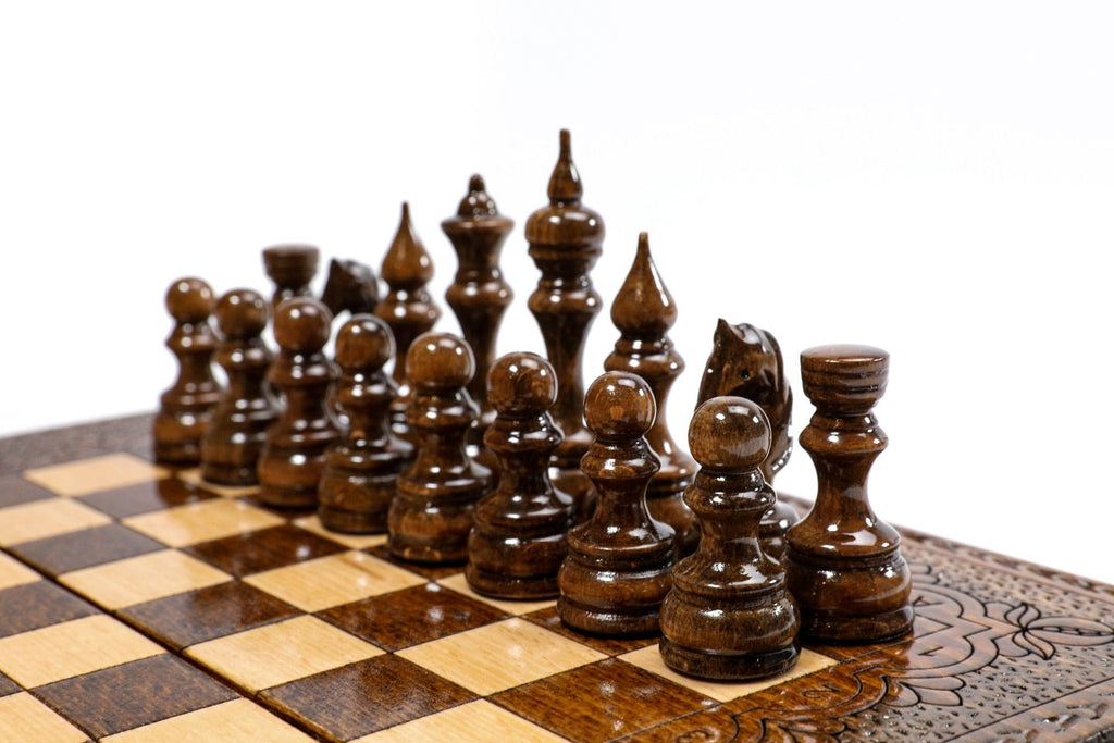 Classic Wooden Chess & Backgammon Board - Unumperfectus
