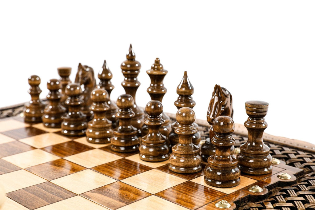 Carved Chess Set & Backgammon Board With Braid Pattern 50 cm | 19.7" - Unumperfectus
