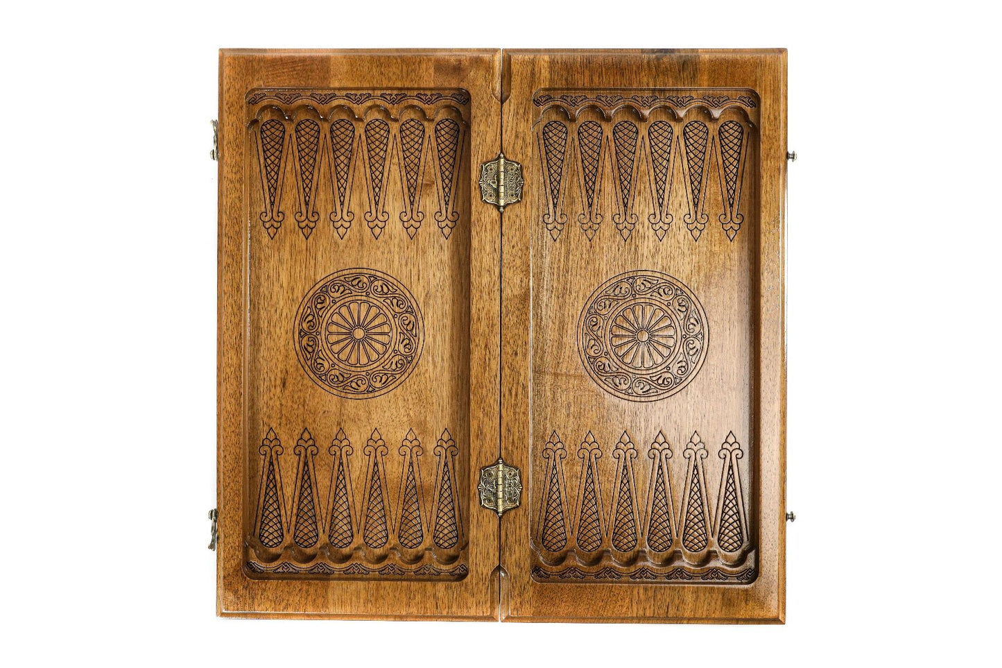 Chess-backgammon with an ornamental braid pattern classic