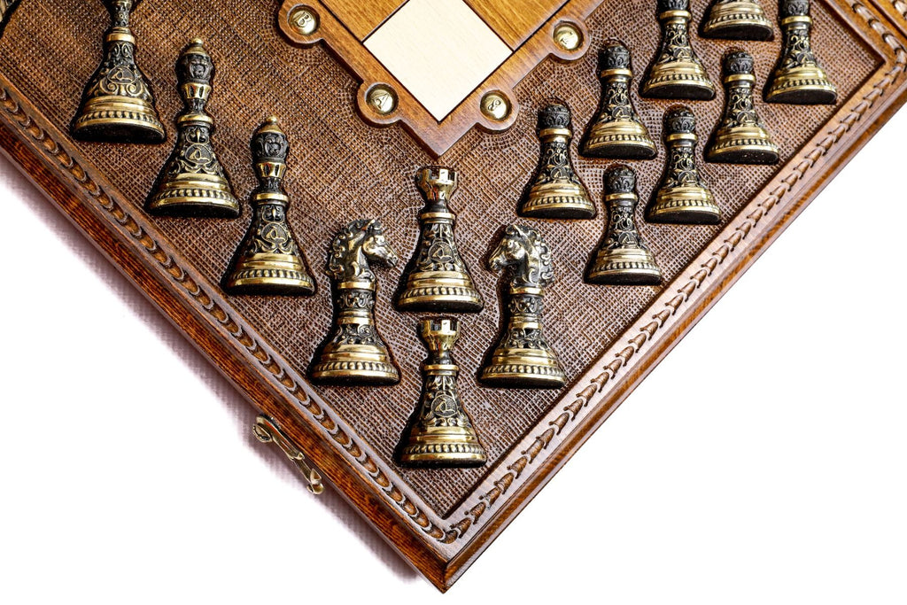 Wooden Carved Chess Set Ornamental Bas-Relief 60 cm | 24.7" - Unumperfectus