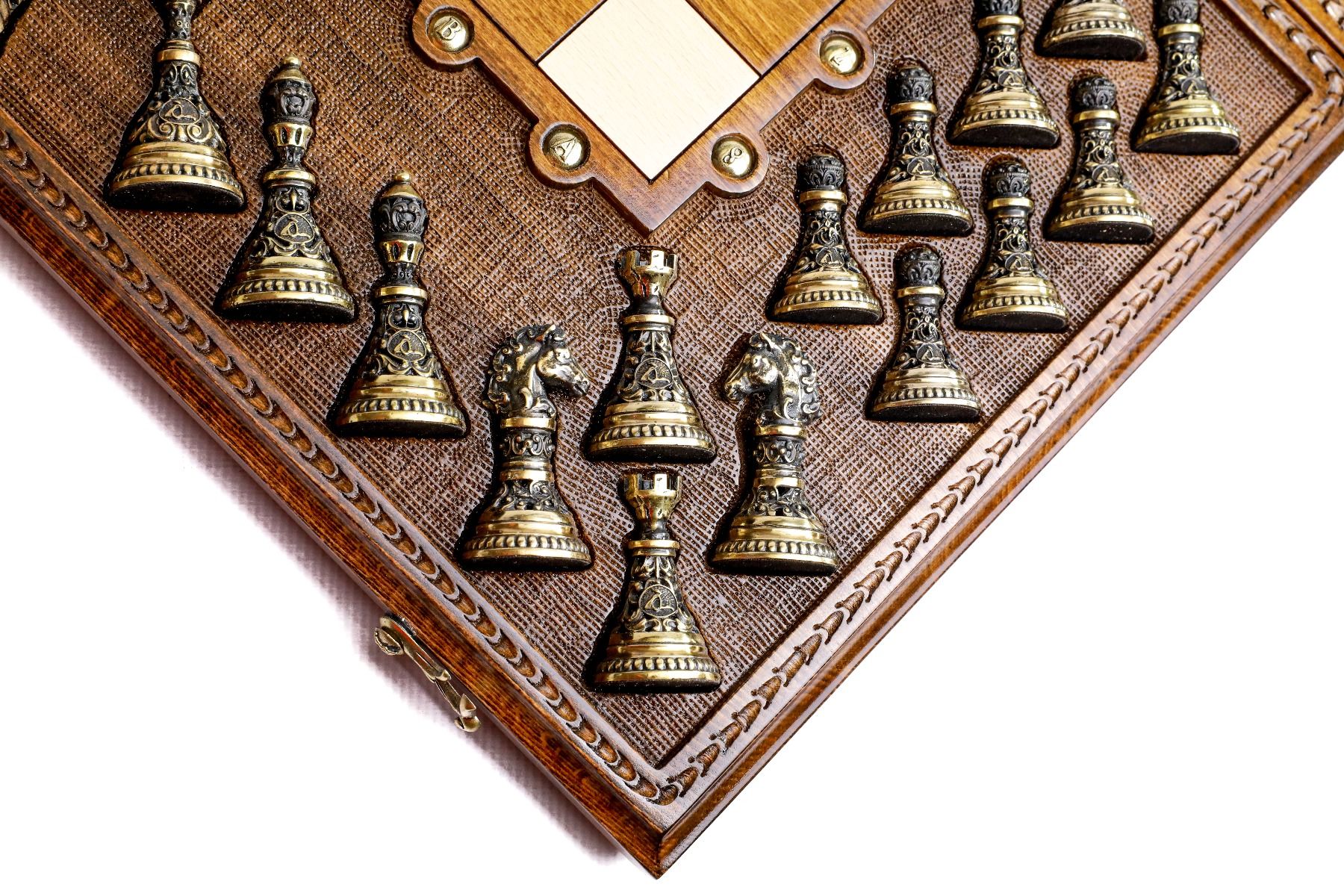 Wooden Carved Chess Set Ornamental Bas-Relief 60 cm | 24.7" - Unumperfectus