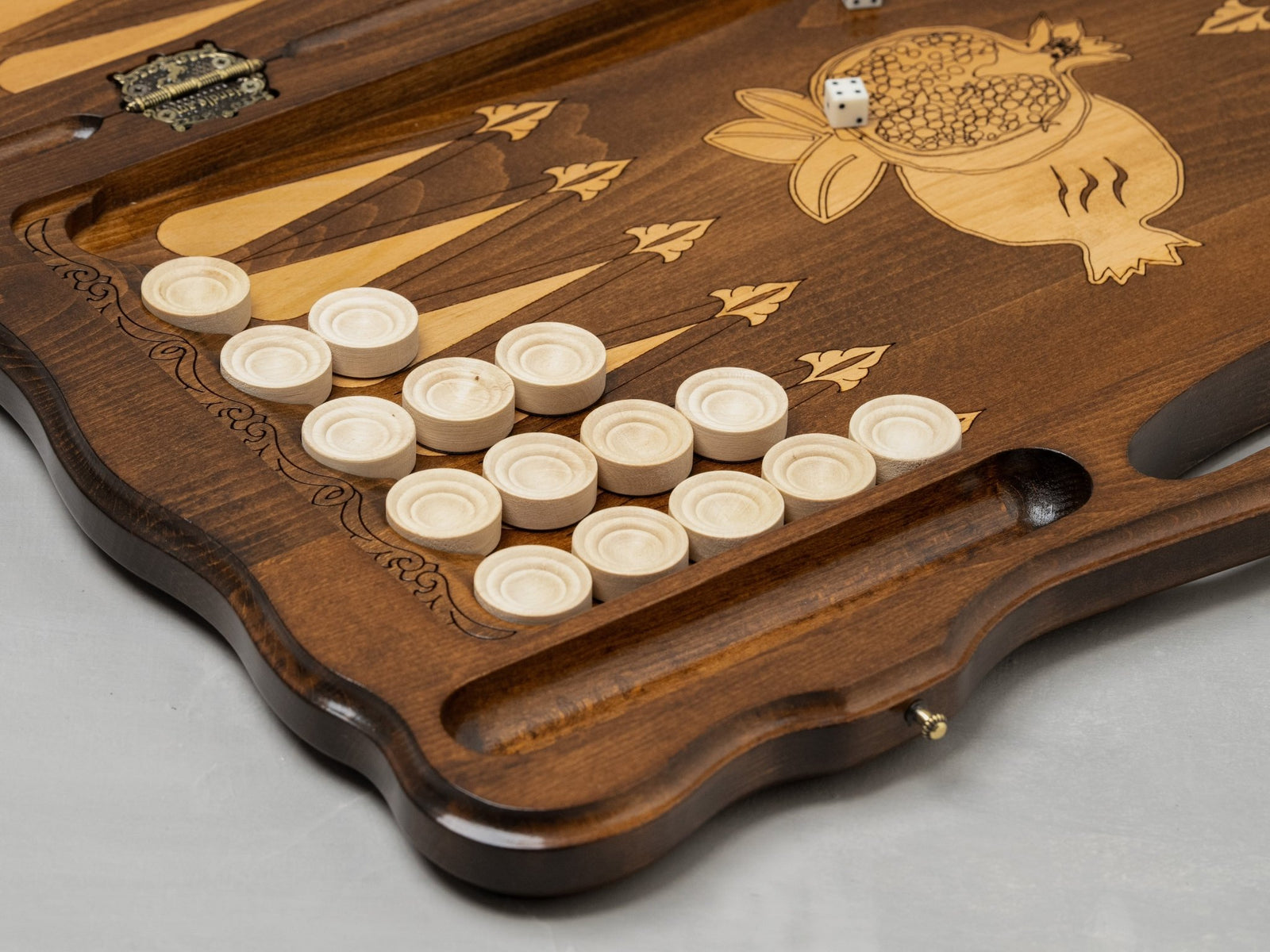 Luxury Backgammon Set – Pomegranate Design with Bronze Details - Unumperfectus