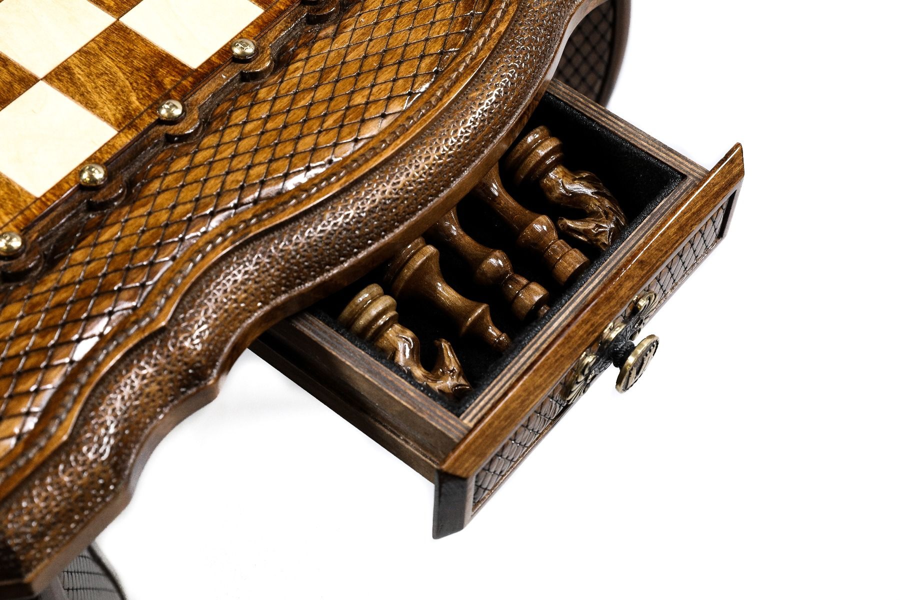 Chess Table Luxury with Contour Outline - Unumperfectus