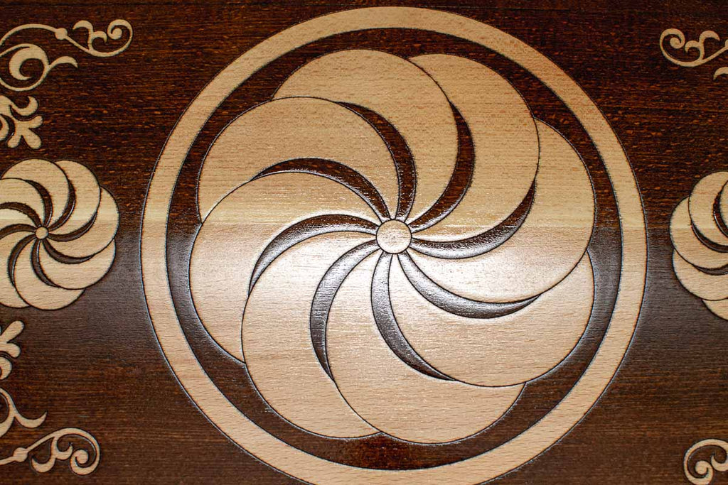 Backgammon Set White Infinity - handmade wooden backgammon board