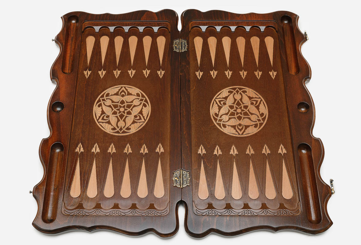 Backgammon Set Deer & Wolf - handmade wooden backgammon board
