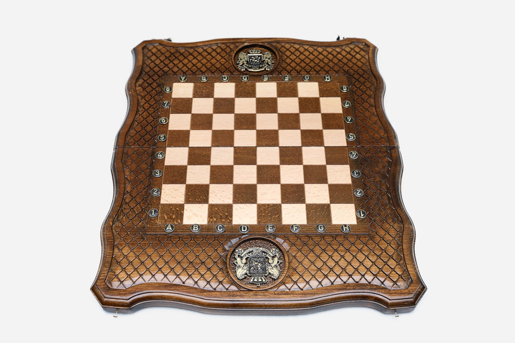 Georgian Coat of Arms chess and backgammon set - view 3