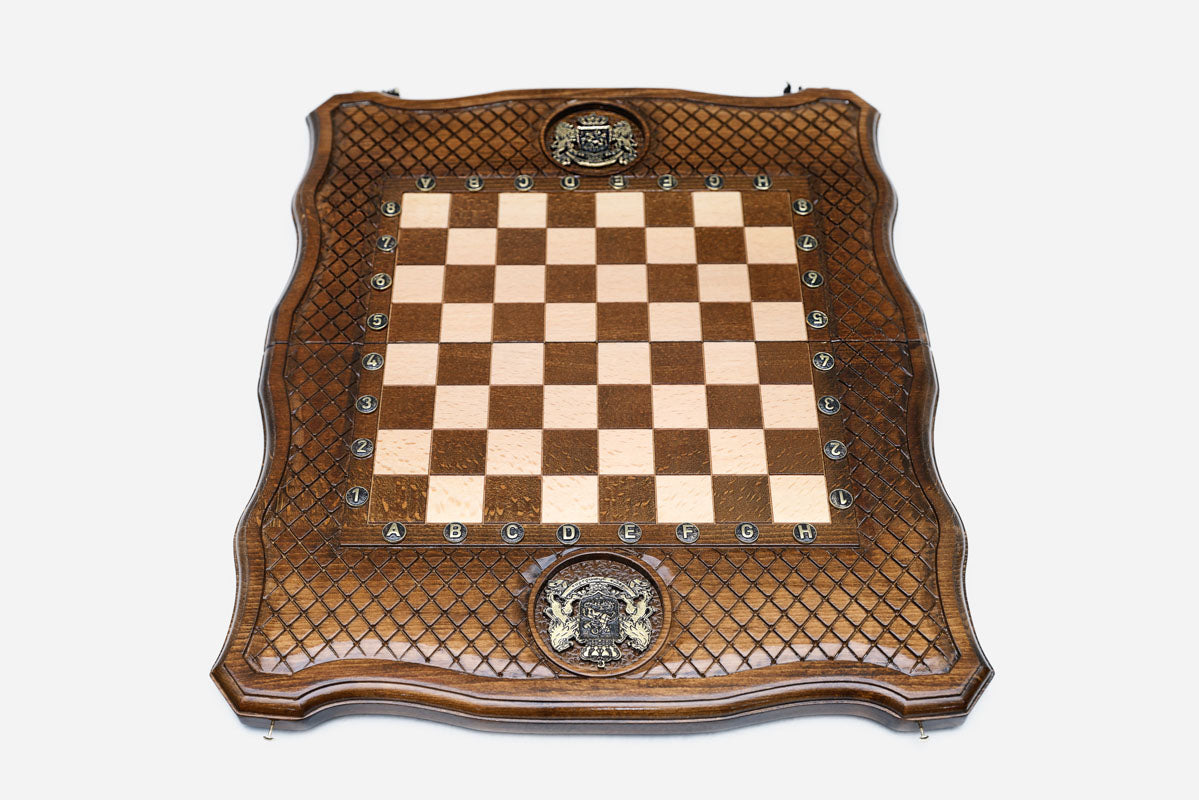 Georgian Coat of Arms chess and backgammon set - view 3