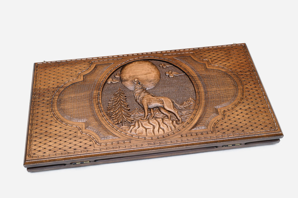 Backgammon Set Wolf V - handmade wooden backgammon board