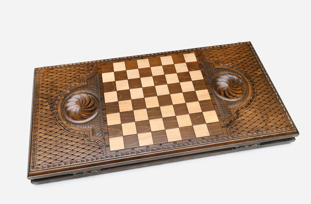 Backgammon Set Boar - handmade wooden backgammon board