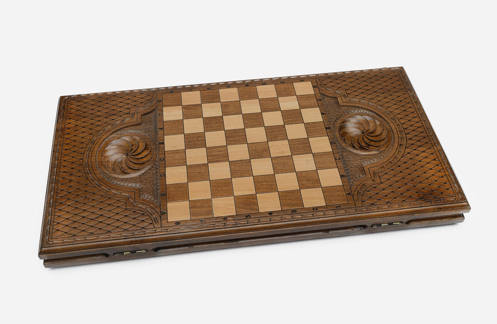 Backgammon Set Wolf III - handmade wooden backgammon board