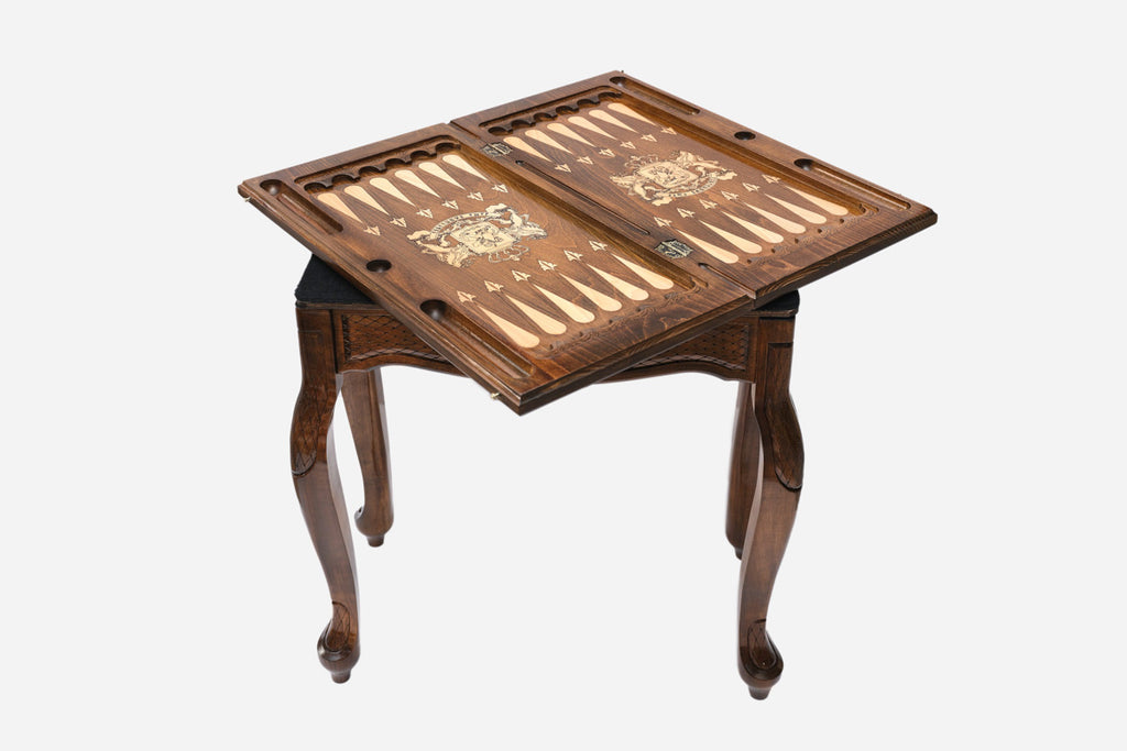 Handle Georgian Coat of Arms backgammon table closed, front view showing the medallions