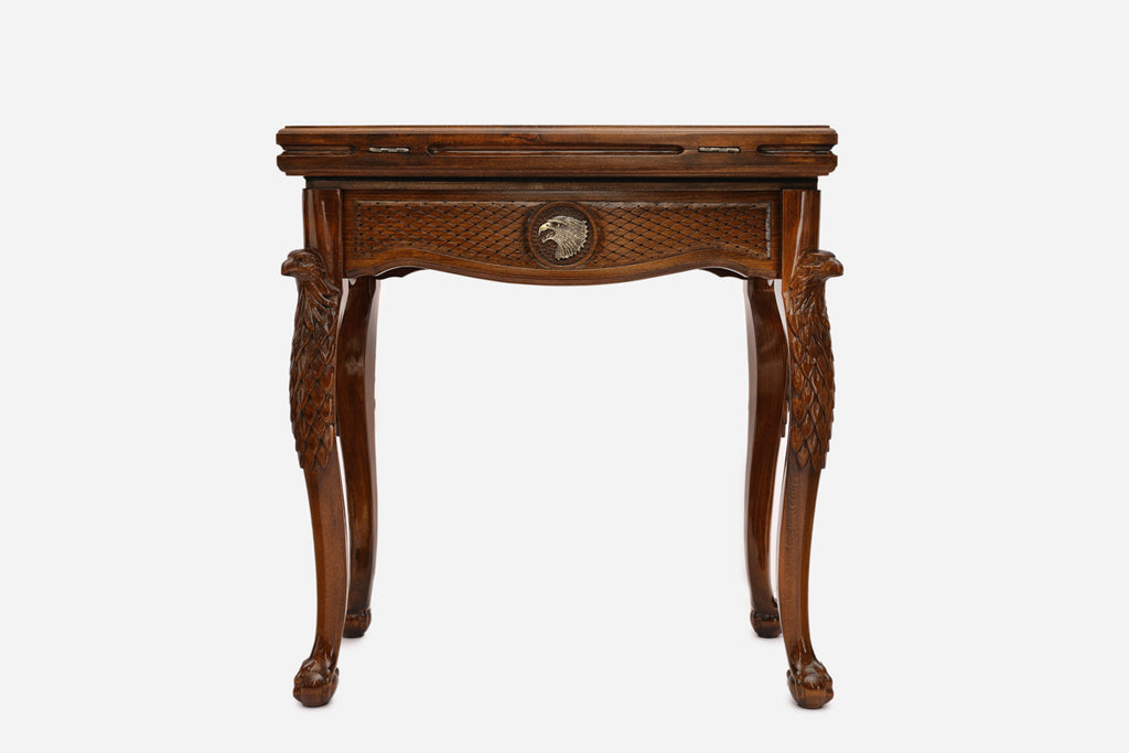Handle Eagle backgammon table closed, straight front view