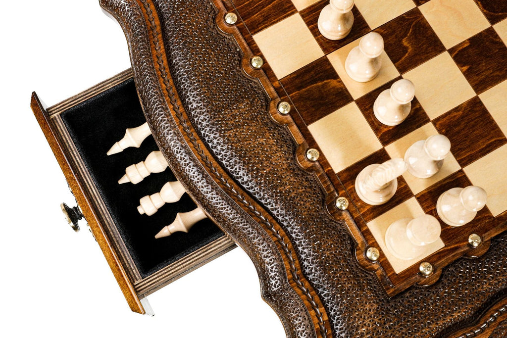 Chess Table by Master Hrachya Ohanyan - Unumperfectus