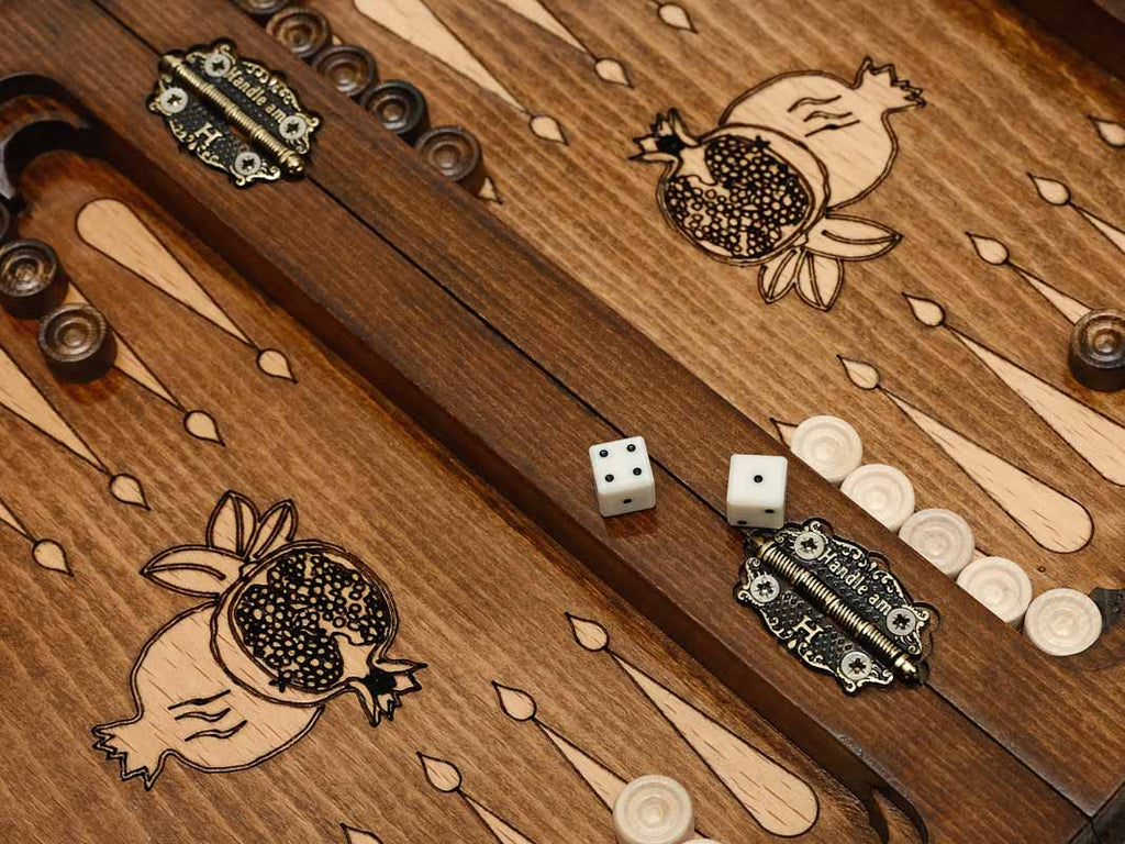 Pomegranate and Grapevine chess and backgammon set - view 9