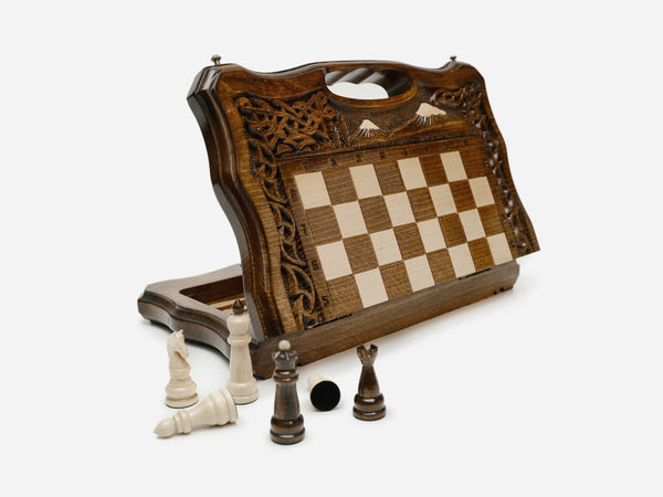 Compact Mount Ararat Beech Chess and Backgammon Set