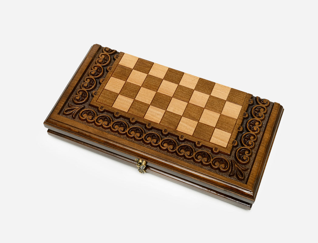 Ornamental Rosette chess and backgammon set detail 2