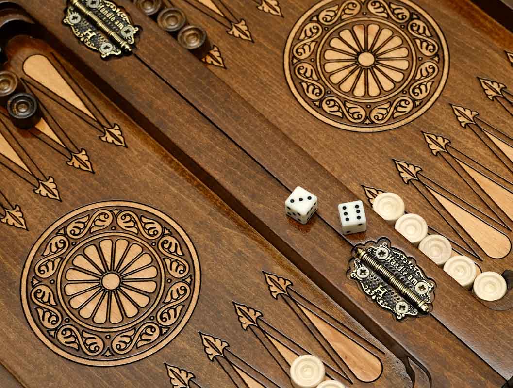 Ornamental Rosette chess and backgammon set detail 8