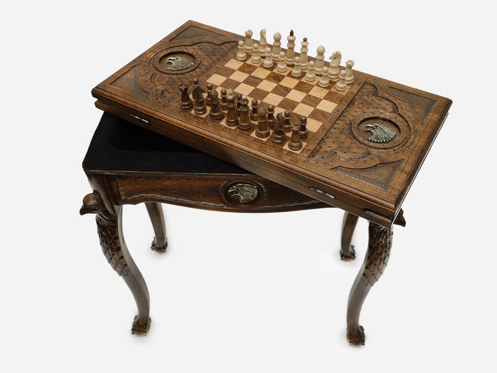 Handle Eagle table opening to reveal the backgammon storage compartment