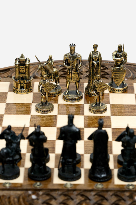 Close-up of the black Crusader army with mounted knights and castle-tower rooks