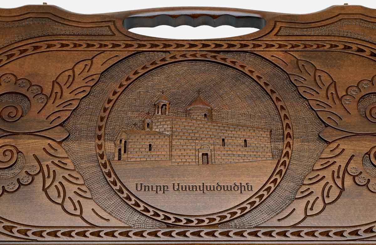 The carry handle and upper carving