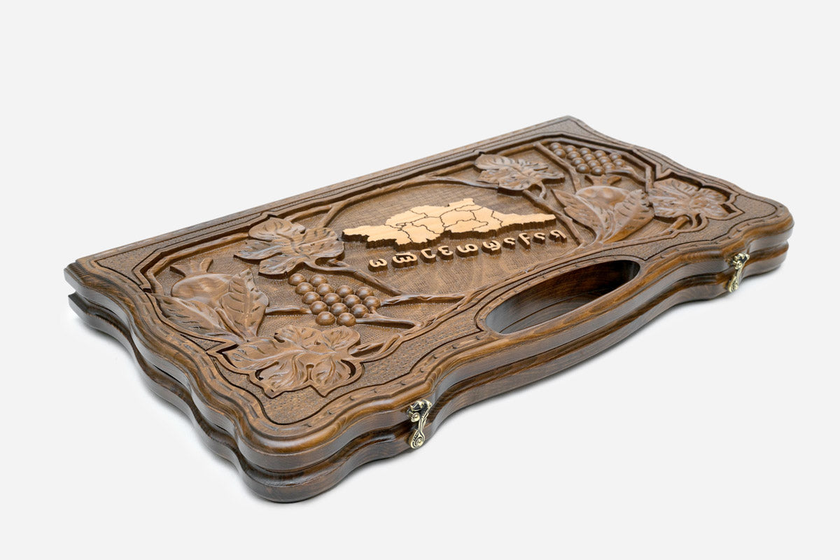 The carry handle and upper carving