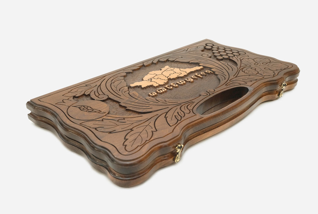 The carry handle and upper carving