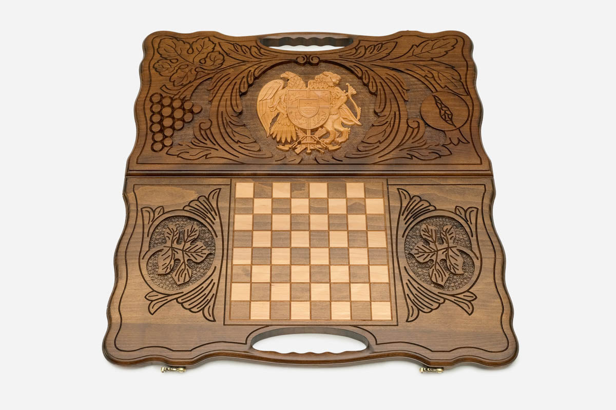 The carry handle and upper carving