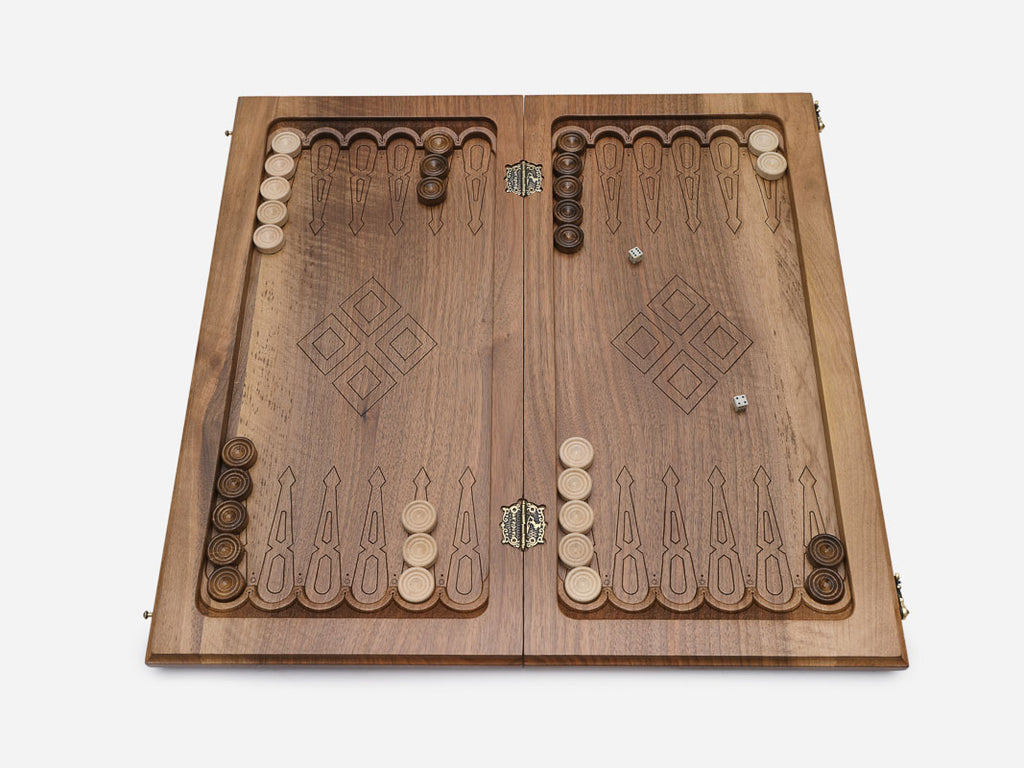 Close-up of the walnut grain and diamond engraving