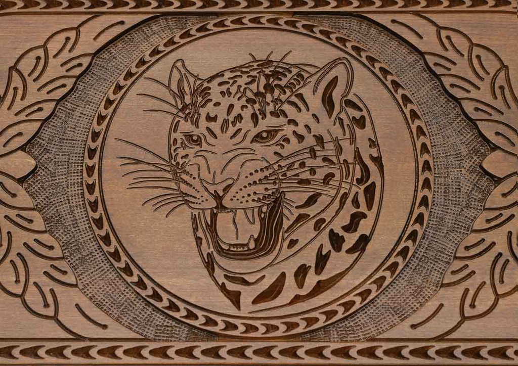 The braided border of the board