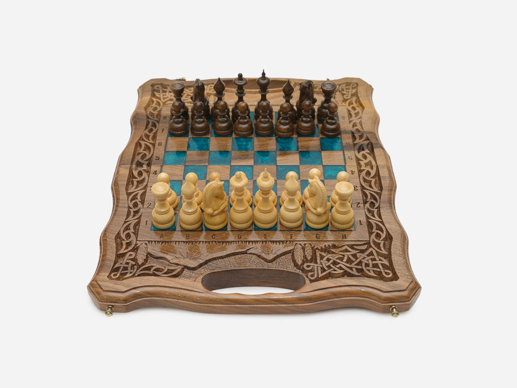 Mount Ararat chess and backgammon set detail 3