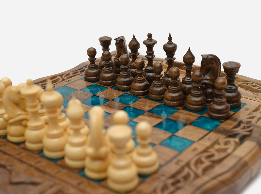 Mount Ararat chess and backgammon set detail 7
