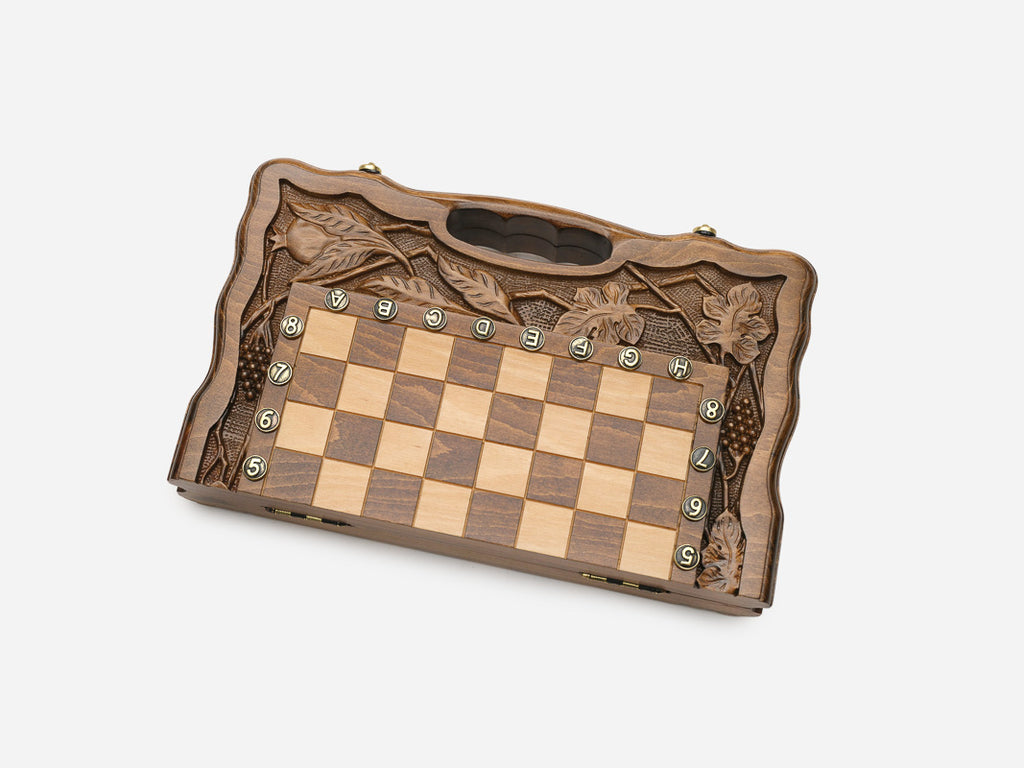 Pomegranate and Grapevine chess and backgammon set detail 2