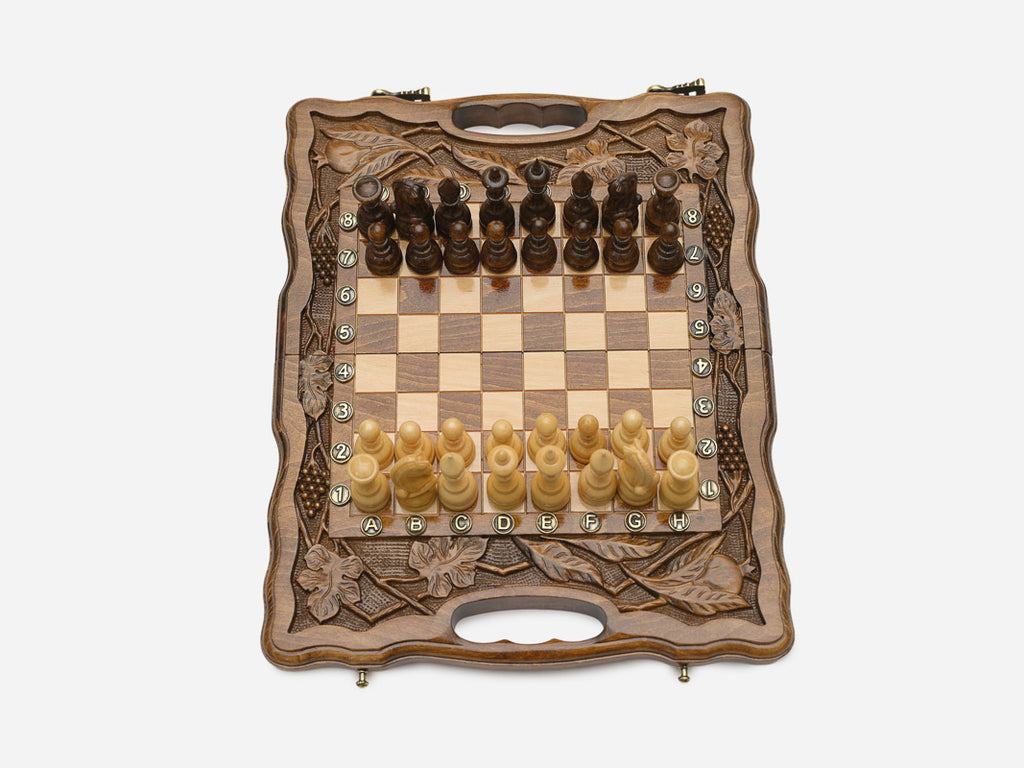 Pomegranate and Grapevine chess and backgammon set detail 5