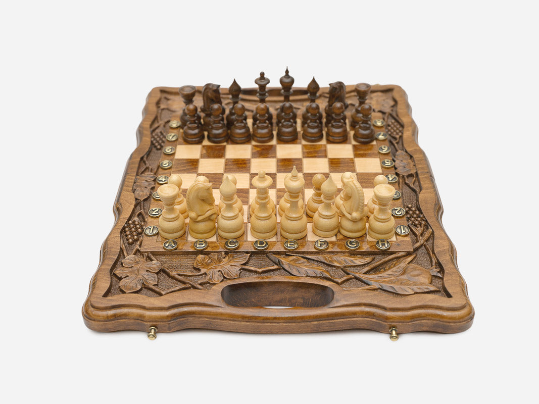 Pomegranate and Grapevine chess and backgammon set detail 4