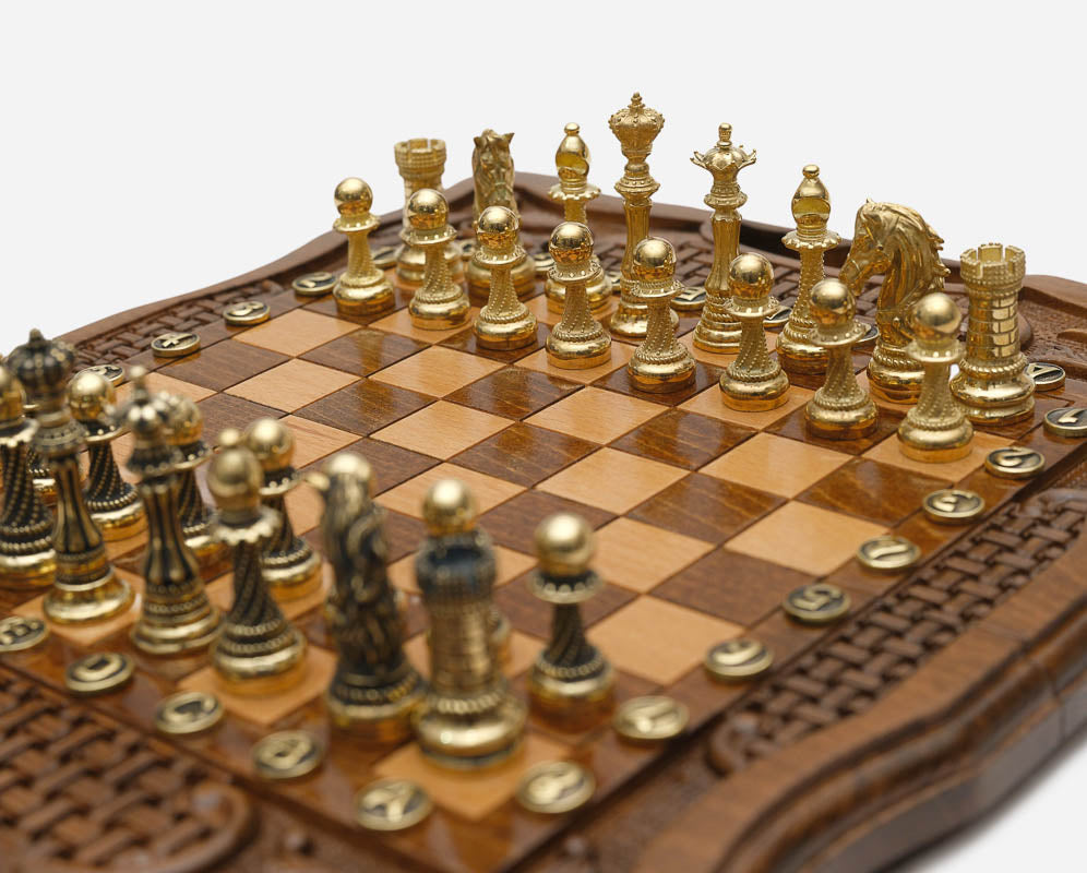 Lattice chess and backgammon set detail 5